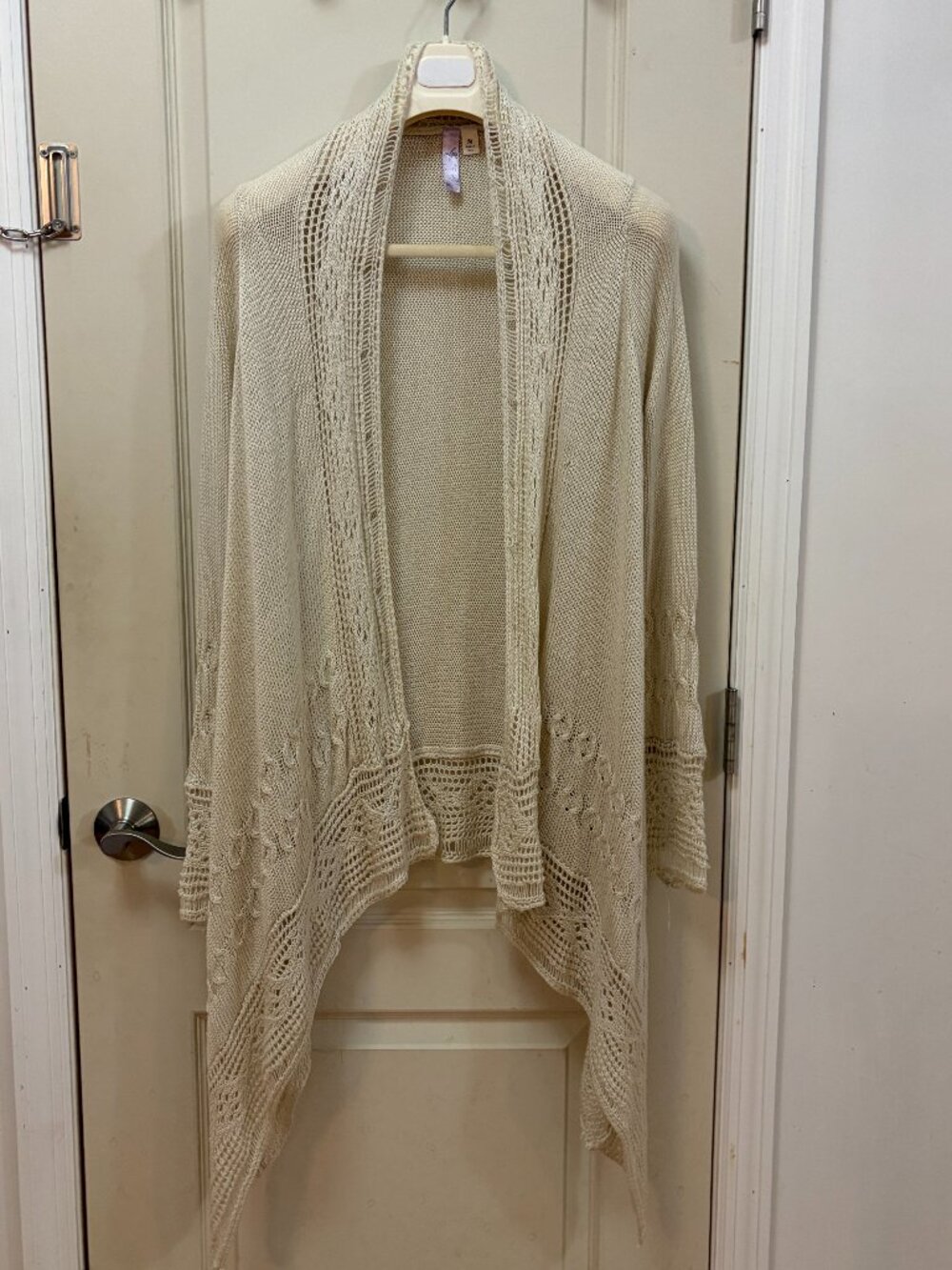 Alya Women's Size M 100% Acrylic L/S Open Weave Cardigan Shawl. Ivory.